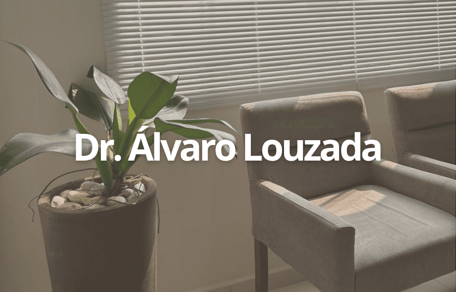 Dr. Álvaro Louzada